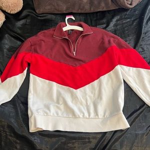 Woman’s Forever 21 Sweater Size M